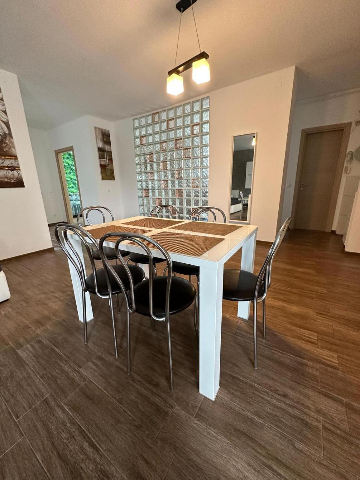 Apartament Lux Albert Appartement Olimp Buitenkant foto